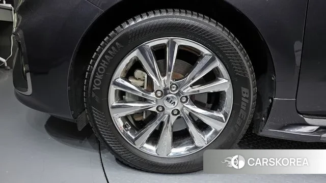 Kia The New Carnival id 3385851 из Кореи 15