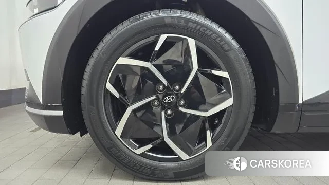 Hyundai Ionic 5 id 3735510 из Кореи 15