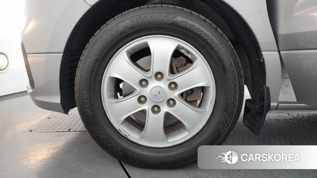Hyundai The New Grand Starex id 4626274 из Кореи 25