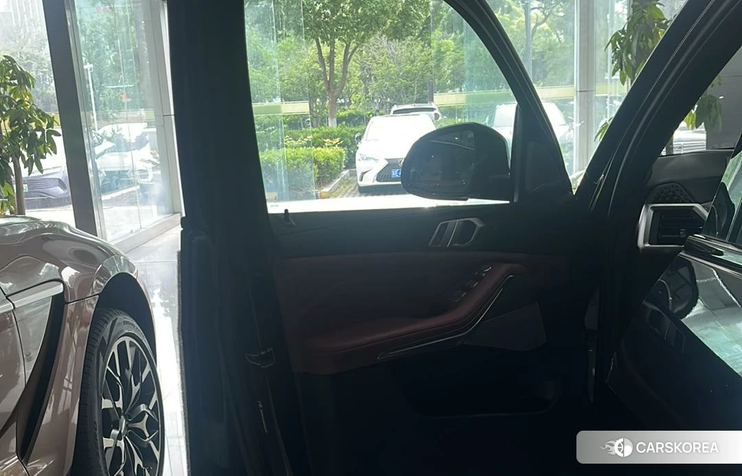 BMW X5 id 4407382 из Китая 13