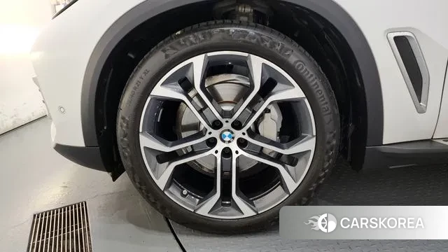 BMW X5 (G05) id 2998438 из Кореи 15