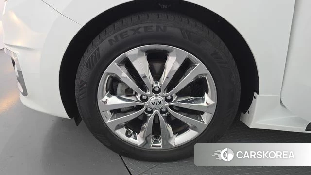 Kia All New Carnival id 4795049 из Кореи 26