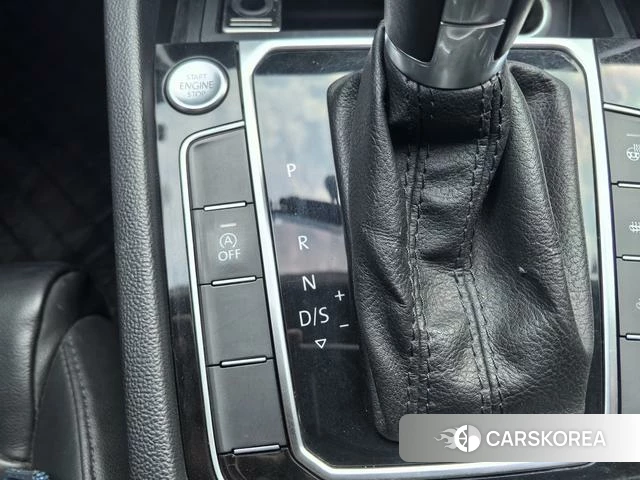 Volkswagen Magotan id 3895866 из Китая 9