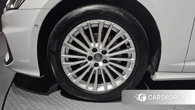 Audi A6 (C8) id 3350527 из Кореи 15