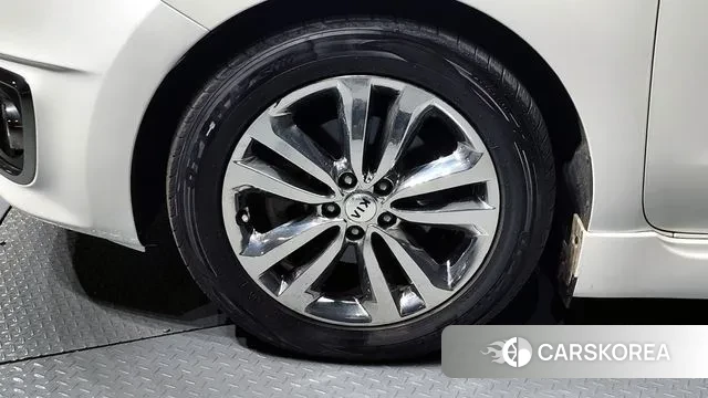 Kia All New Carnival id 3672830 из Кореи 15