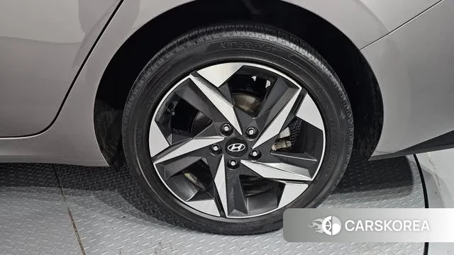 Hyundai Avante (CN7) id 3752120 из Кореи 15