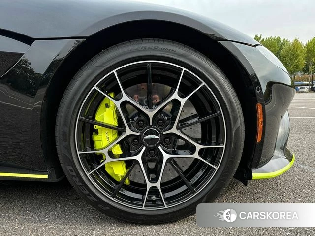 Aston Martin Vantage 2nd Generation id 3954768 из Кореи 15