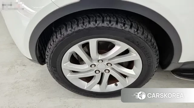 Land Rover Discovery 5 id 3608347 из Кореи 13