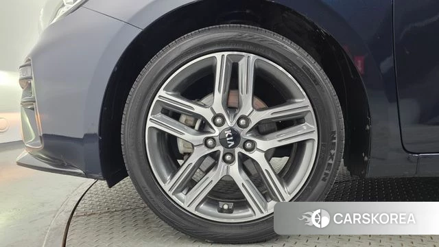 Kia Come New K3 id 3886421 из Кореи 15