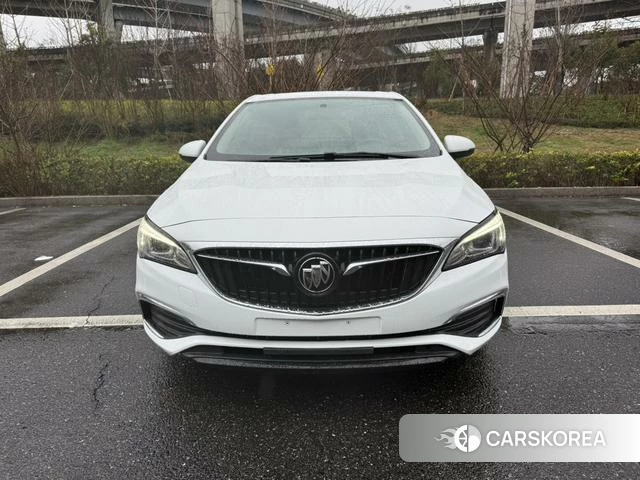 Buick Weilang 2018 Белый из Китая, фото 5
