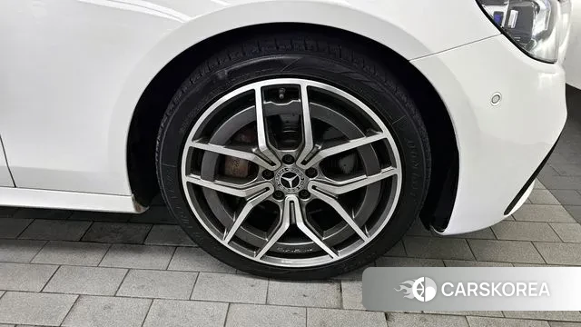 Mercedes-Benz E-Class W213 id 3248231 из Кореи 15