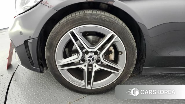 Mercedes-Benz C-Class W205 id 4244989 из Кореи 28