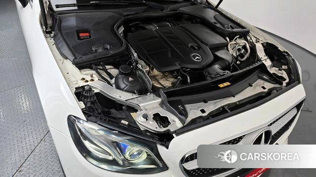 Mercedes-Benz E-Class W213 id 4377947 из Кореи 29