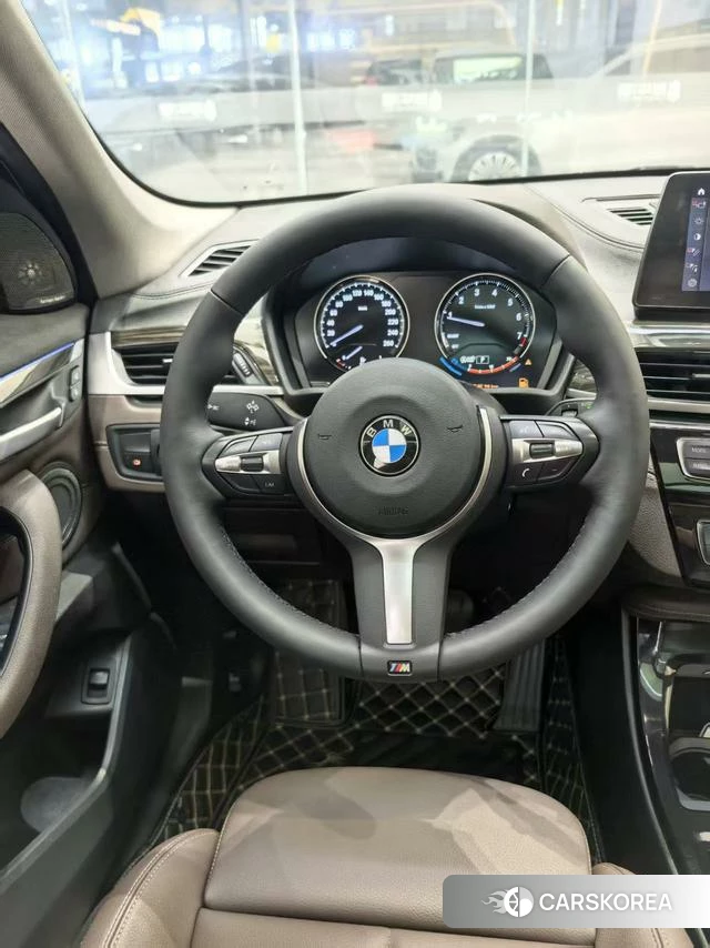 BMW X1 id 4273617 из Китая 9