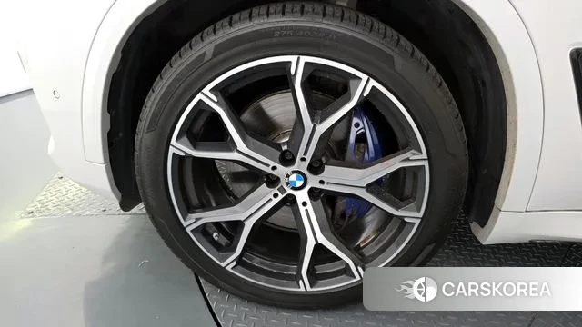 BMW X5 (G05) id 3557071 из Кореи 15