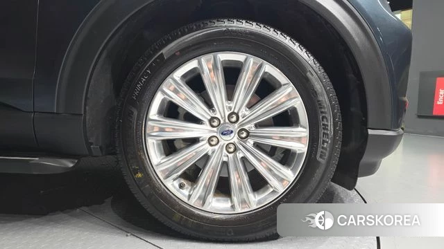 Ford Explorer 6th Generation id 4488309 из Кореи 27
