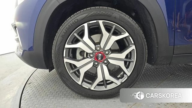 Kia Seltos id 3820320 из Кореи 15