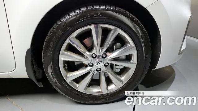 Kia The New Carnival id 2487434 из Кореи 14