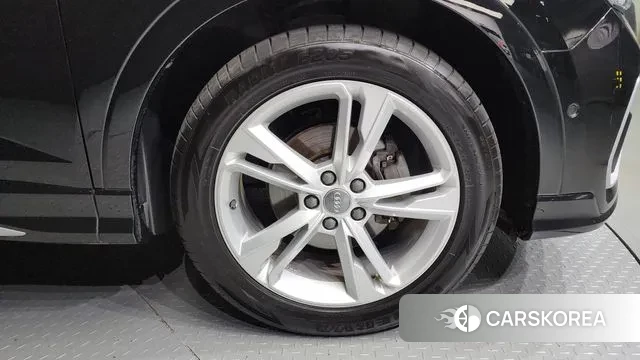 Audi Q3 (F3) id 3095248 из Кореи 15