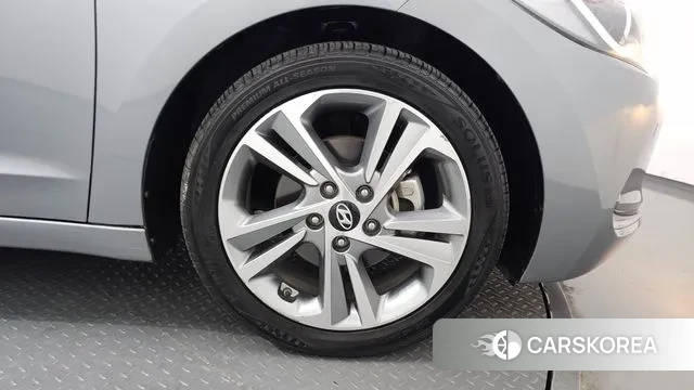 Hyundai Avante AD id 3455200 из Кореи 15