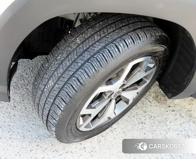 Ssangyong Torres id 3919697 из Кореи 14