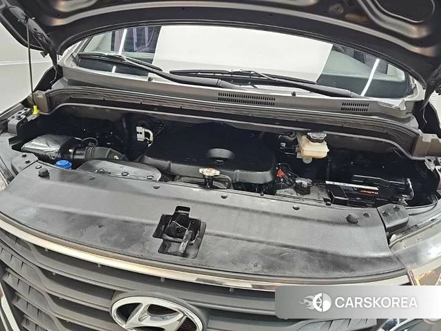 Hyundai The New Grand Starex id 4894846 из Кореи 14