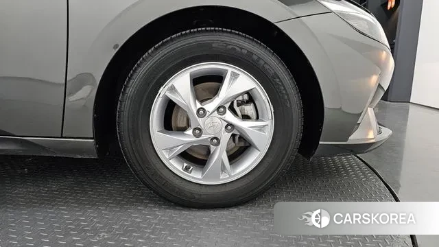 Hyundai Avante (CN7) id 3192053 из Кореи 15