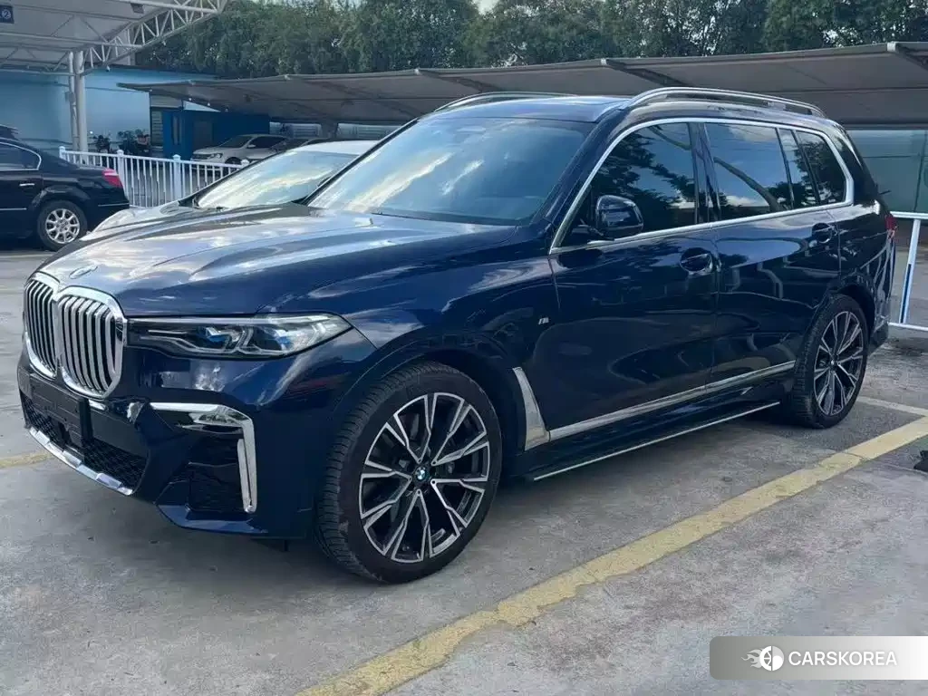BMW X7 2022 Синий из Китая, фото 5