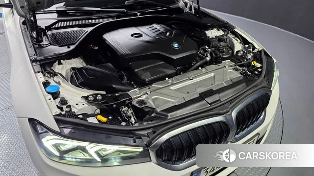 BMW 3 Series (G20) id 4292319 из Кореи 31