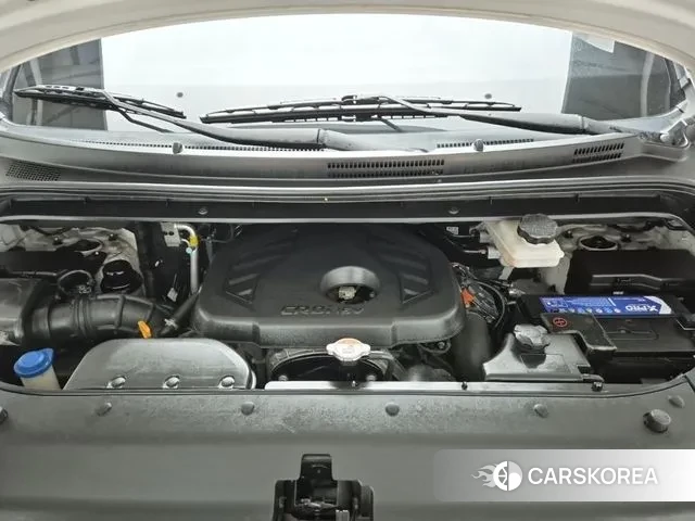 Hyundai The New Grand Starex id 2707569 из Кореи 13