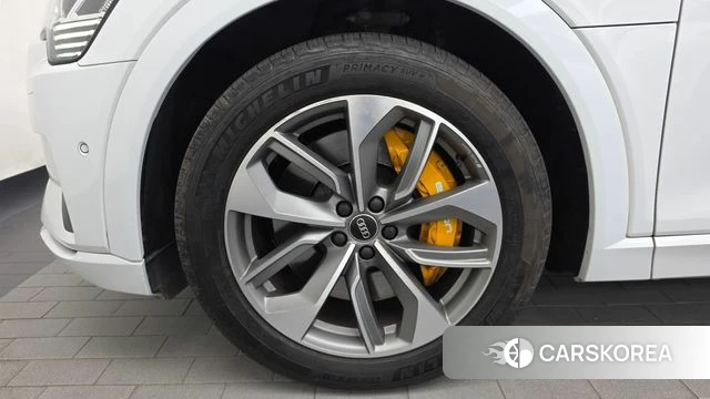 Audi e-Tron id 4872850 из Кореи 15