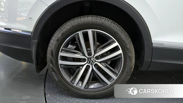 Volkswagen Tiguan Allspace id 4195102 из Кореи 35