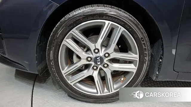 Kia Come New K3 id 3677345 из Кореи 15