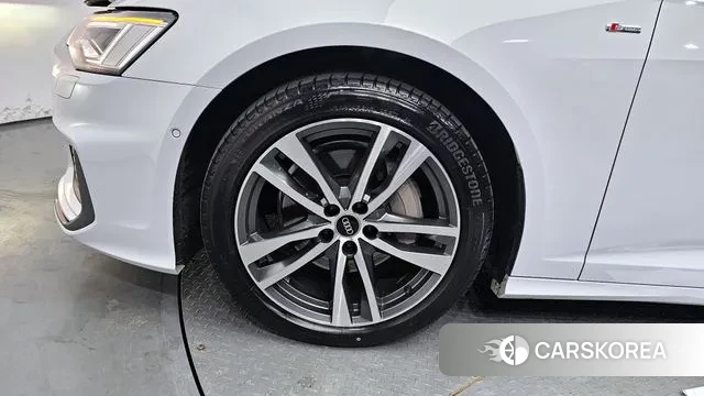 Audi A6 (C8) id 3110536 из Кореи 15