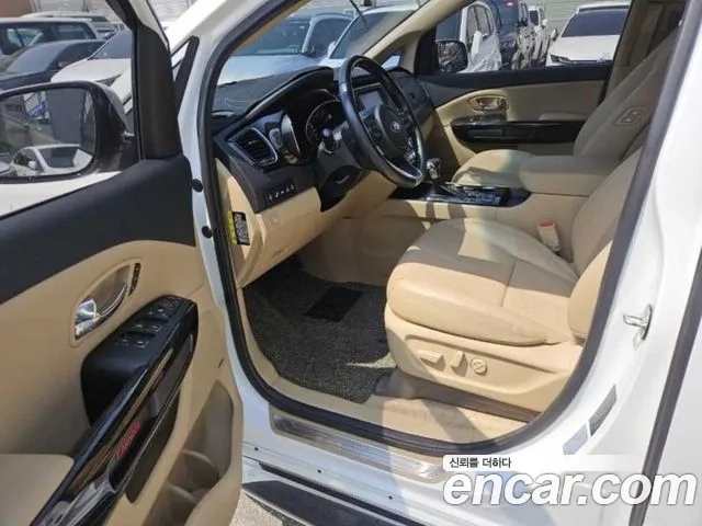 Kia The New Carnival id 2948676 из Кореи 15