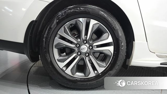 Kia The New Carnival id 4770456 из Кореи 15