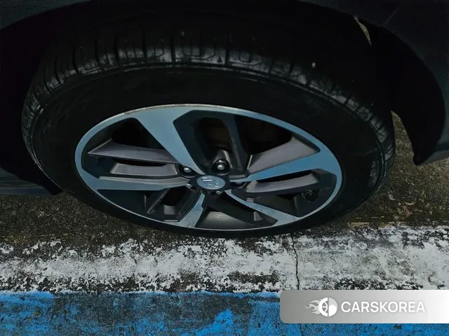 Hyundai Kona 2018 Белый из Кореи, фото 5