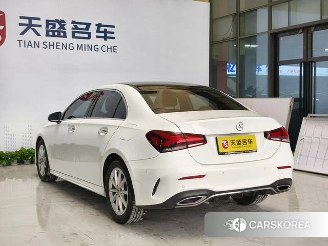 Mercedes-Benz Class A 2021 Белый из Китая, фото 5