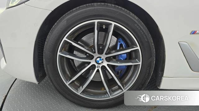 BMW 5 Series (G30) id 4740826 из Кореи 28