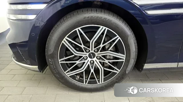 Genesis G90 (RS4) id 3701528 из Кореи 15