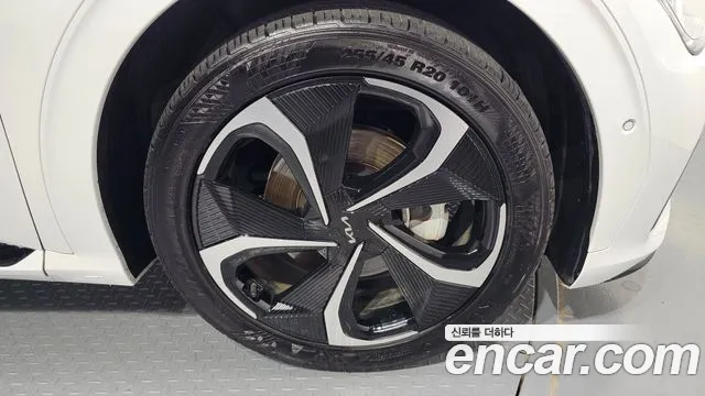 Kia EV6 id 2816905 из Кореи 15