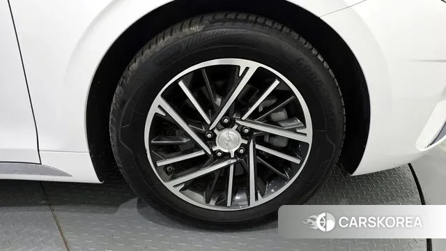 Hyundai The New Grandeur IG id 3355921 из Кореи 15