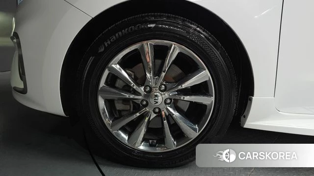 Kia The New Carnival id 4435310 из Кореи 26