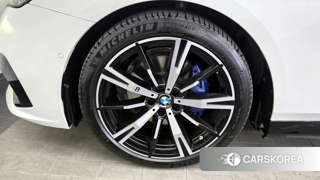 BMW 5 Series (G60) id 3963630 из Кореи 15