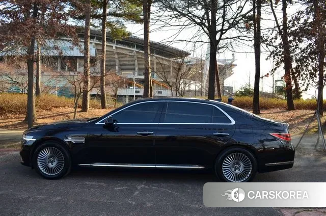 Genesis G90 id 3607398 из Кореи 15