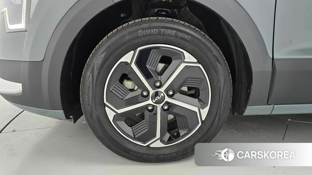 Kia Di Ol Nu Niro id 4935473 из Кореи 15