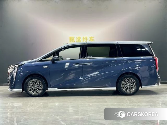 GAC Trumpchi Trumpchi yearning for M8 2026 Синий из Китая, фото 5
