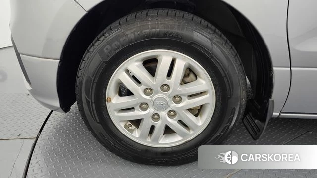 Hyundai The New Grand Starex id 4447085 из Кореи 15