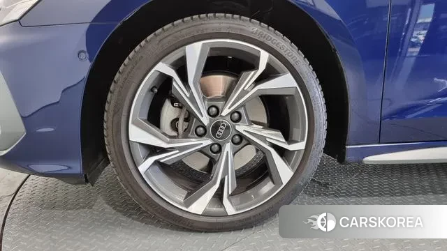 Audi A3 (8Y) id 2959189 из Кореи 15