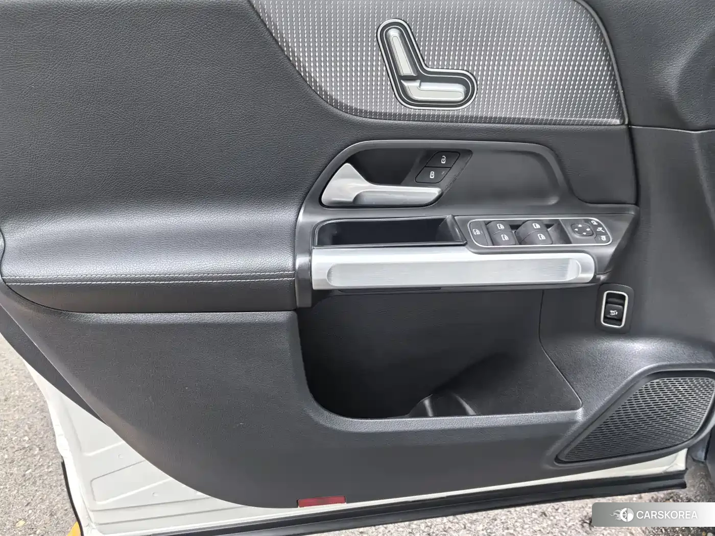 Mercedes-Benz GLB id 4599762 из Китая 10